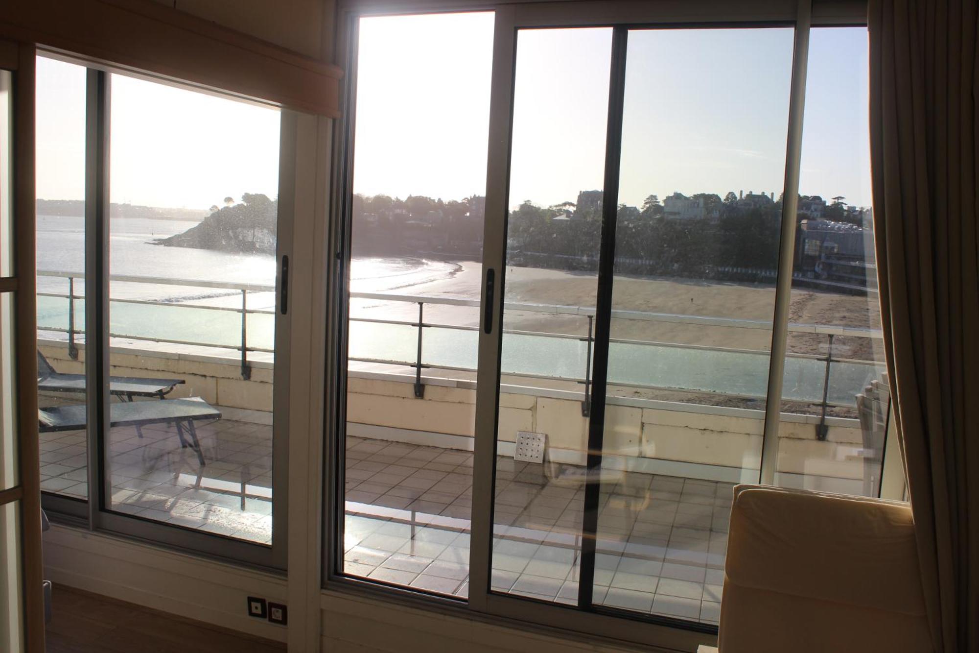 Residence Le Crystal Dinard Plage Екстер'єр фото