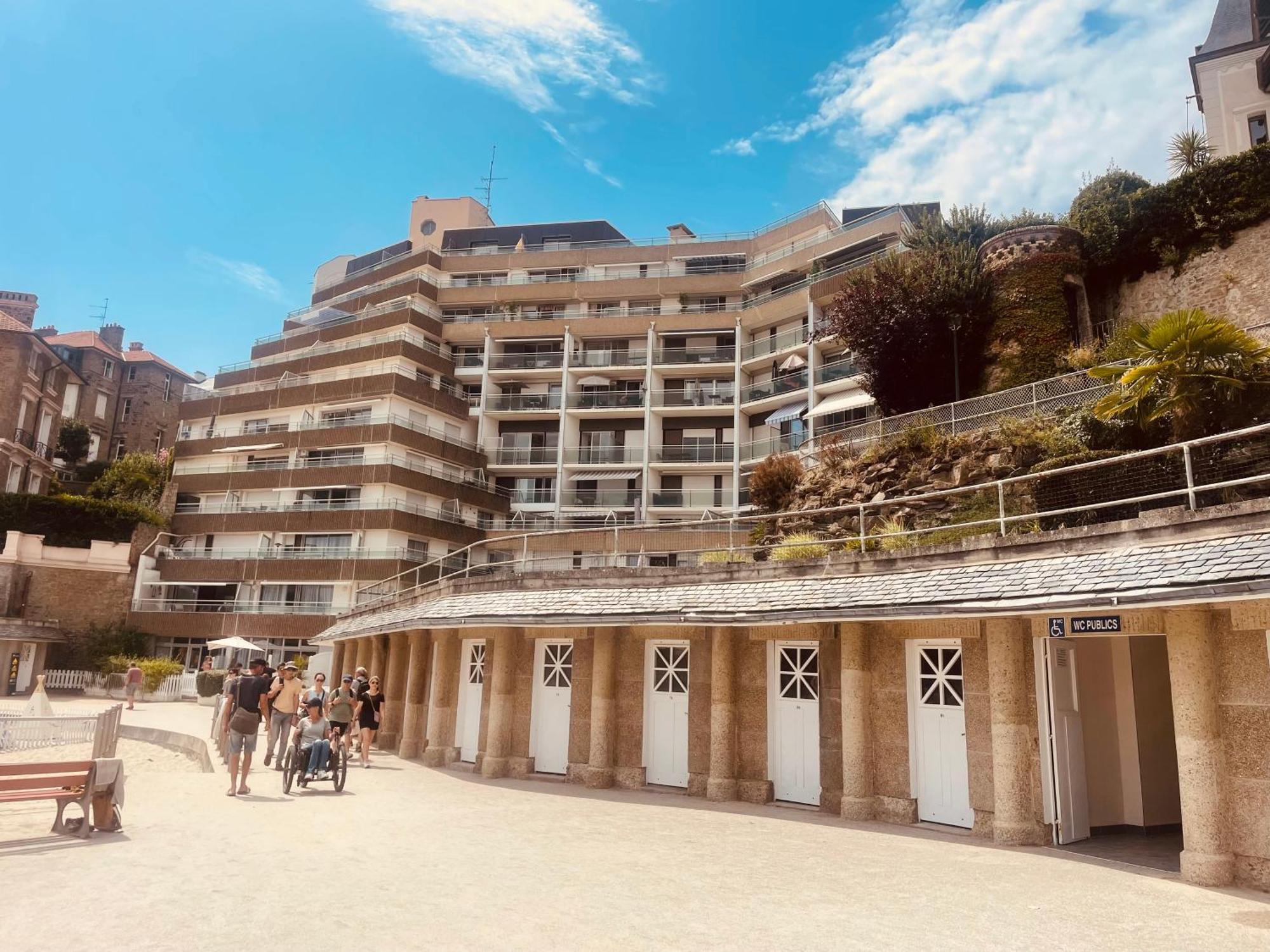Residence Le Crystal Dinard Plage Екстер'єр фото